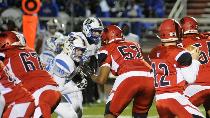 Xenia defeated host Trotwood-Madison 29-28 in double OT in a Week 9 high school football game on Friday, Oct. 19, 2018. MARC PENDLETON / STAFF