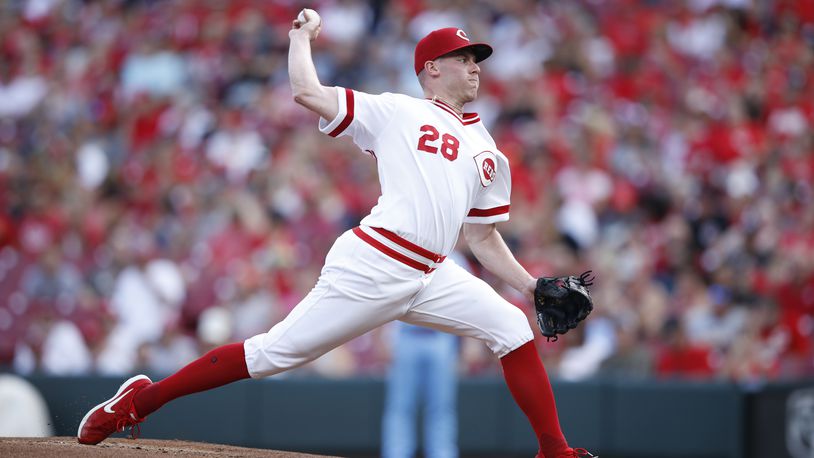 CINCINNATI, OH - AUGUST 17: Anthony DeSclafani #28 of the Cincinnati Reds pitches in the first inning against the St. Louis Cardinals at Great American Ball Park on August 17, 2019 in Cincinnati, Ohio. (Photo by Joe Robbins/Getty Images)