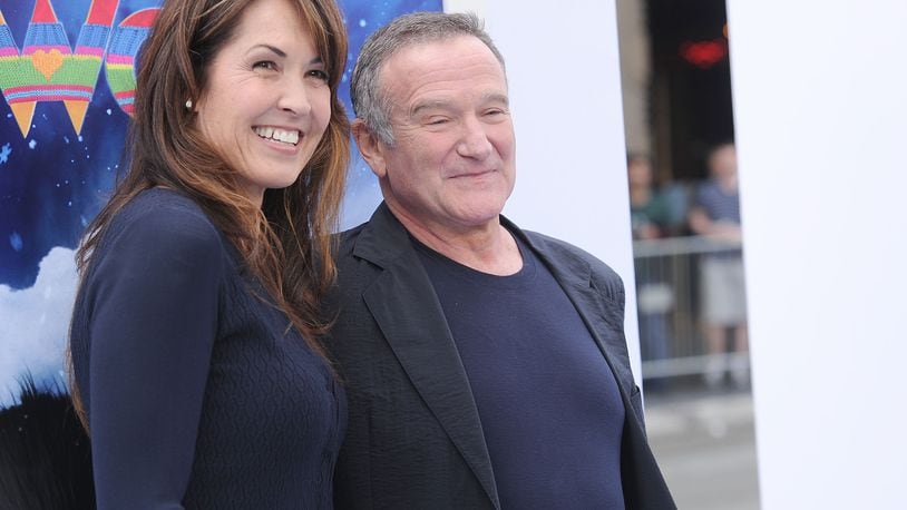 HOLLYWOOD, CA - NOVEMBER 13: Susan Schneider and actor Robin Williams attend the Premiere of Warner Bros. Pictures' 'Happy Feet Two' at Grauman's Chinese Theatre on November 13, 2011 in Hollywood, California. (Photo by Jason Merritt/Getty Images)
