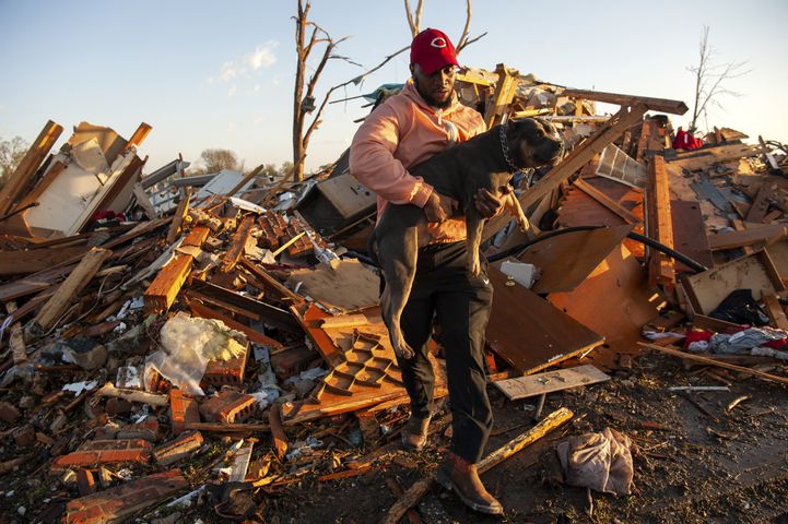 Extensive storm damage in Rolling Fork, Miss., where witnesses said the main commercial strip had been devastated and the National Weather Service confirmed that a tornado had touched down, on March 25, 2023. (Rory Doyle /The New York Times)