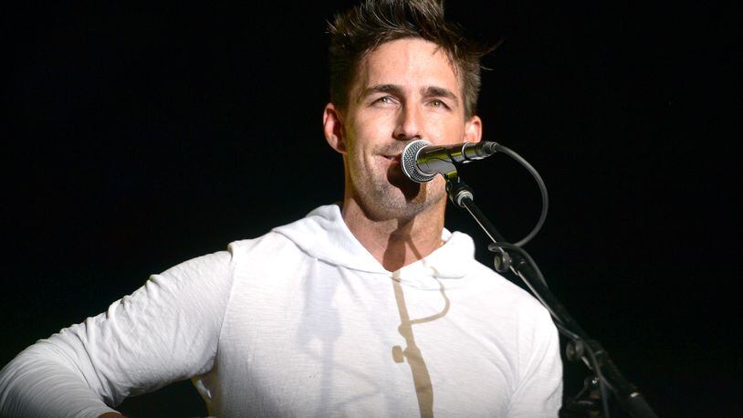 LAS VEGAS, NEVADA - APRIL 05: Jake Owen performs onstage at ACM: Stories, Songs & Stars: A Songwriter's Event Benefiting ACM Lifting Lives on April 05, 2019 in Las Vegas, Nevada. (Photo by Matt Winkelmeyer/Getty Images for ACM)