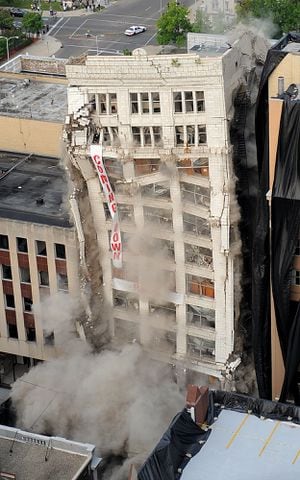 Schwind building implosion completed downtown