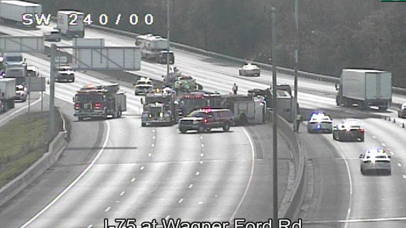 A crash closed I-75 north at Wagner Ford Road and Siebenthaler Avenue on Thursday, Nov. 4, 2021. Photo courtesy Ohio Department of Transportation.