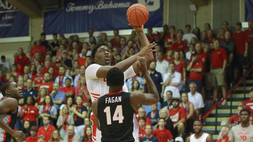 Dayton's Jordy Tshimanga scores against Georgia in the first round of the Maui Invitational on Monday, Nov. 25, 2019, in Lahaina, Hawaii.