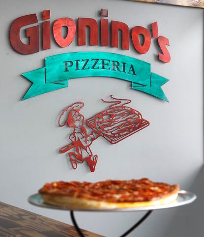 PHOTOS: Gionini’s Pizzeria will break your will power