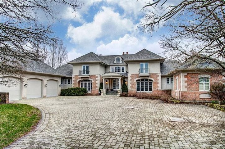 PHOTOS: Luxury Beavercreek Twp. home with basement theater, two story closet on market for $1.1M