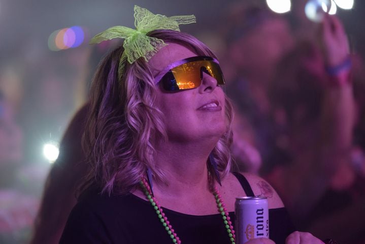 PHOTOS: MIX 107.7 Time Warp Prom: Glow Back to the '80s at the Dayton Convention Center