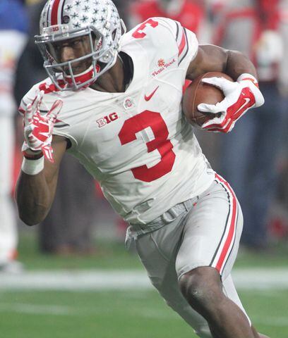 Thomas, Bell latest Buckeyes to head to NFL