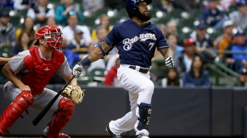 MILWAUKEE, WI - APRIL 24: Eric Thames #7 of the Milwaukee Brewers hits a home run in the first inning against the Cincinnati Reds at Miller Park on April 24, 2017 in Milwaukee, Wisconsin. (Photo by Dylan Buell/Getty Images)