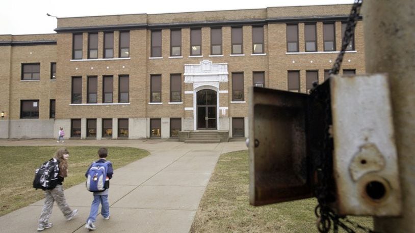 Funds from a bond issue and the Ohio School Facilities Commission will be used to turn the 1915 Building, a former school building, into a community center.