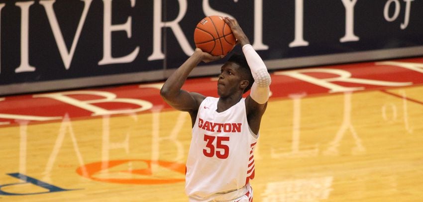 Dayton freshman guard Cohill ‘all about the team’