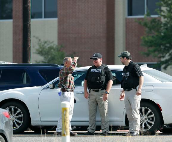 PHOTOS: Multiple fatalities reported in shooting at Santa Fe High School in Texas