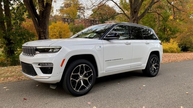 The Grand Cherokee earns the first part of its name as it’s quite grand-looking. Jeep’s focus is to invade the luxury SUV market. It certainly looks as high-end as a Cadillac or other luxury nameplate. Contributed photo by Jimmy Dinsmore
