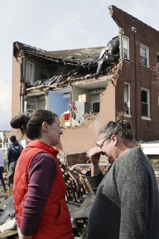 PHOTOS: Deadly tornadoes slam into Nashville, central Tennessee