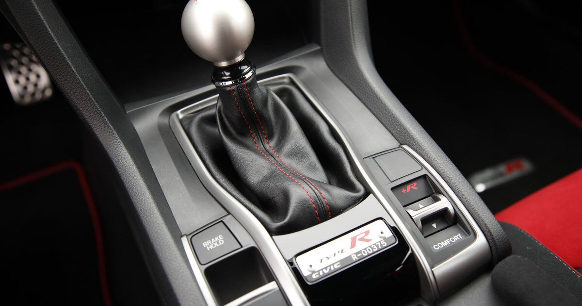 Stick-Shift Survivors: All the New Manual-Transmission Cars Still in  Production - Autotrader