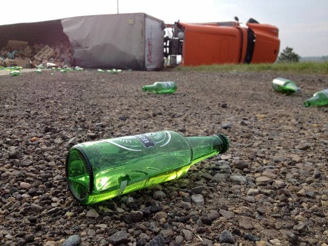Heineken beer spill on Ohio interstate