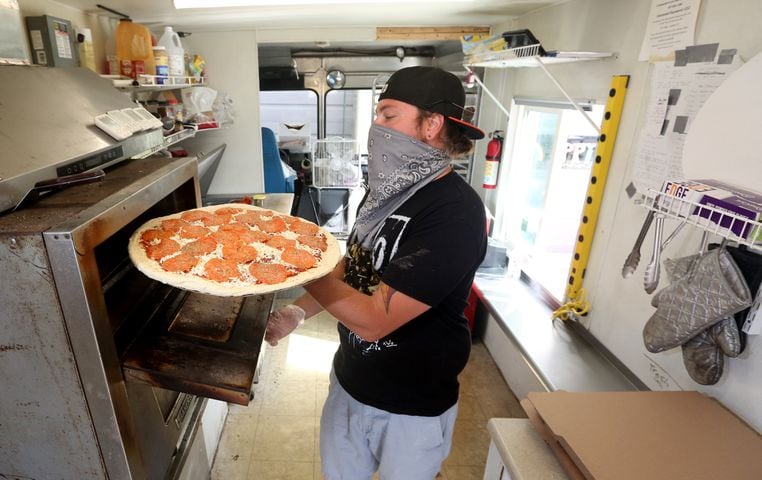 PHOTOS: The Pizza Bandit serves up mouthwatering pie in classic New York style