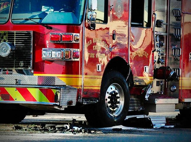 1 hospitalized after after I-70 Clark County crash