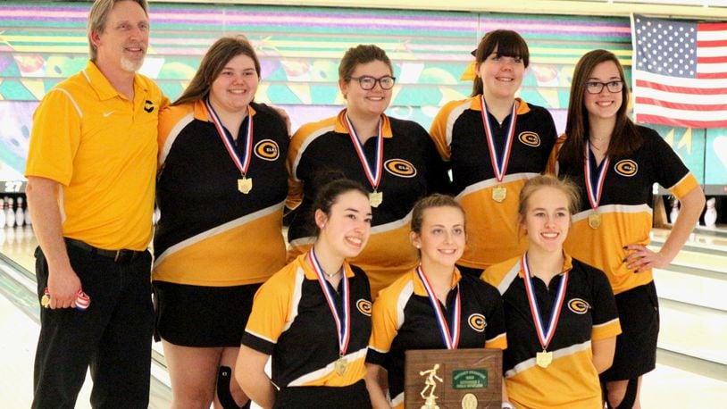 The Centerville Elks girls bowling team won the Division I district championship at Beaver-Vu Bowl on Thursday to qualify for next week’s state tournament. Front row (l-r): Maya Thacker, Payton Watson and McKinsey Maruca. Back row (l-r): Coach Eric Edmondson, Kaylie Sipes, Erika Taylor, Allie Ball and Ann Marie Pangallo. Greg Billing / Contributed