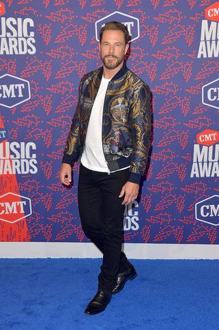 Photos: 2019 CMT Music Awards red carpet