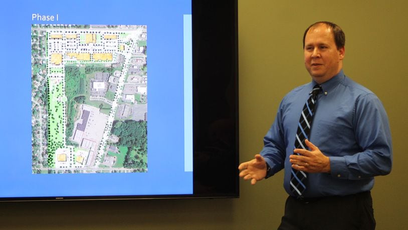 Huber Heights Assistant City Manager Scott Falkowski discusses Brandt Pike corridor plans. CORNELIUS FROLIK / STAFF