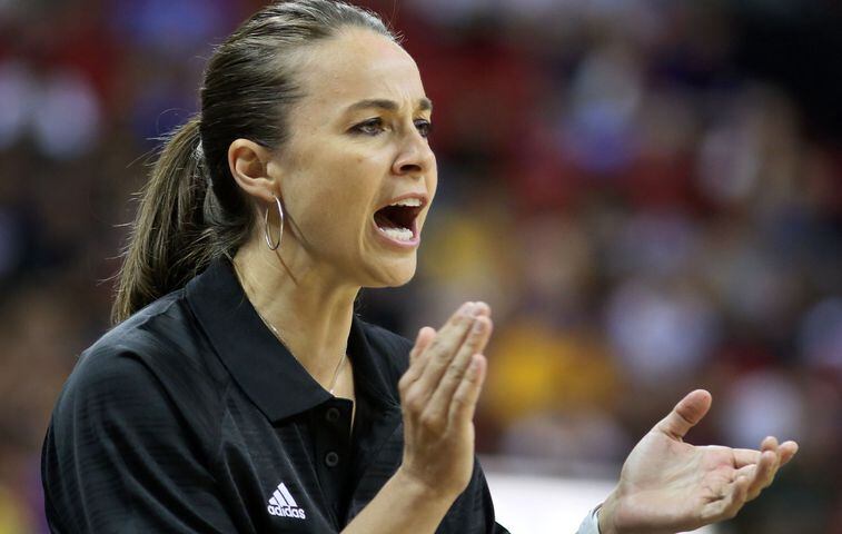 Hammon becomes first female NBA Summer League head coach