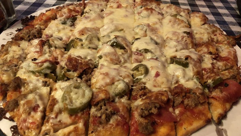 El Greco's Pizza Villa is closing, according to a Facebook post.