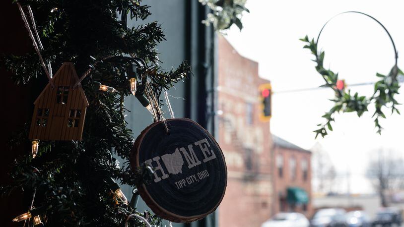 A Yuletide Winter's Gathering in Downtown Tipp City. TOM GILLIAM/CONTRIBUTING PHOTOGRAPHER