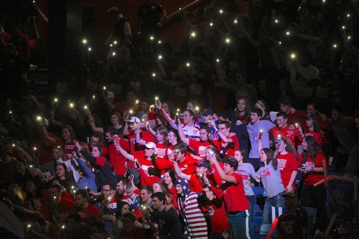 Dayton Flyers near UD Arena attendance record