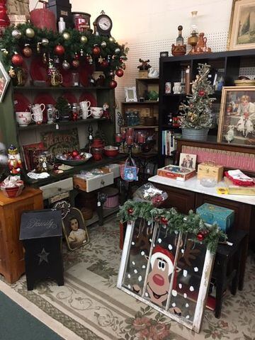 7 treasures we found on a trip to Tipp City antique shop