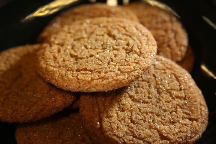 3rd Day of Cookies: Molasses Cookies