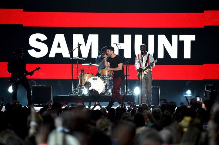 CMT Video of the year -Sam Hunt