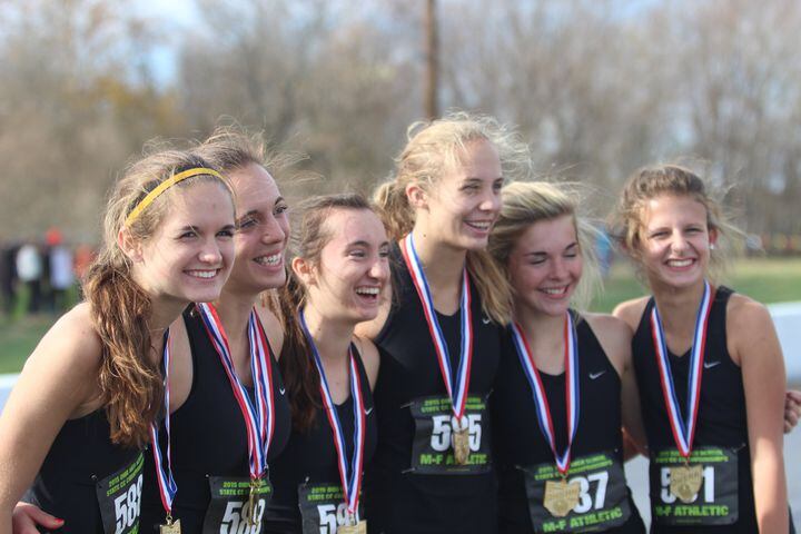 Centerville girls cross country: 2015 state championship