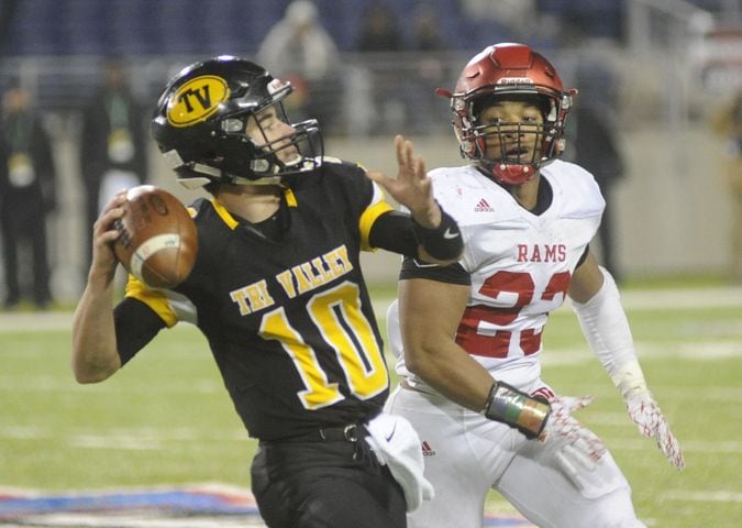 Trotwood-Madison caps 15-0 season with Division III state title