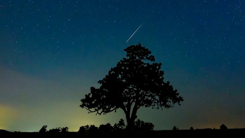 Photos: 2019 Perseid meteor shower lights up the night sky