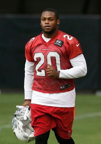 Arizona Cardinals RB Jonathan Dwyer arrested on domestic-violence charges in September
