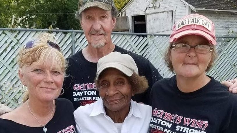 Angie Jones LeBlanc, left, with other Memorial Day 2019 volunteers.