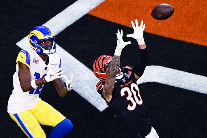 Cincinnati Bengals free safety Jessie Bates intercepts the ball during the 2022 Super Bowl in Inglewood, Calif. Feb. 13, 2022. (Ben Solomon/The New York Times)