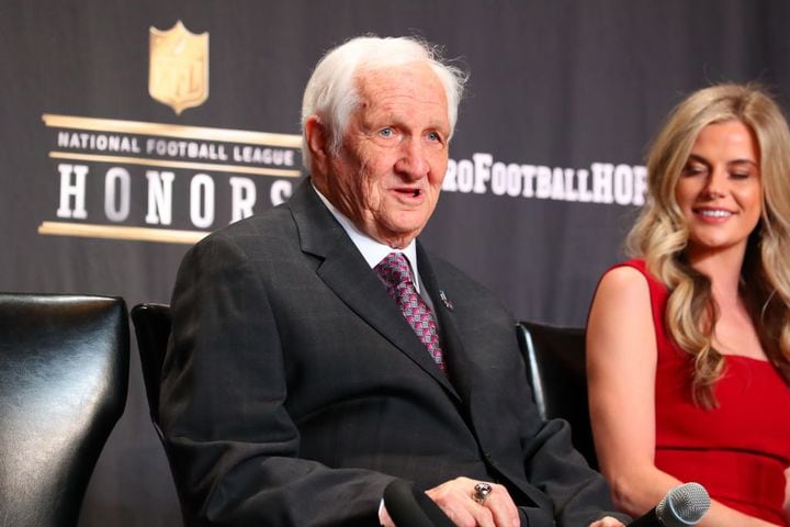 Photos: Pro Football Hall of Fame 2019 inductees announced