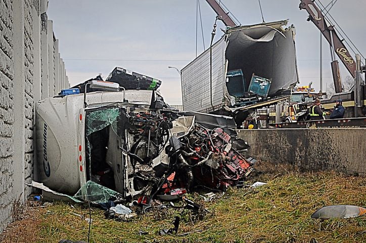 Fatal crash on I-75