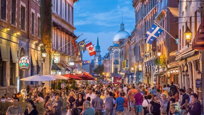 A busy night on Rue Saint-Paul in Montreal’s Old Town. (Stephan Poulin/Tourism Montreal)