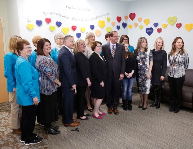 Health and Human Services Secretary visits Dayton