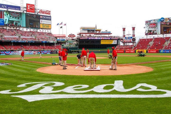 PHOTOS: Reds Opening Day game
