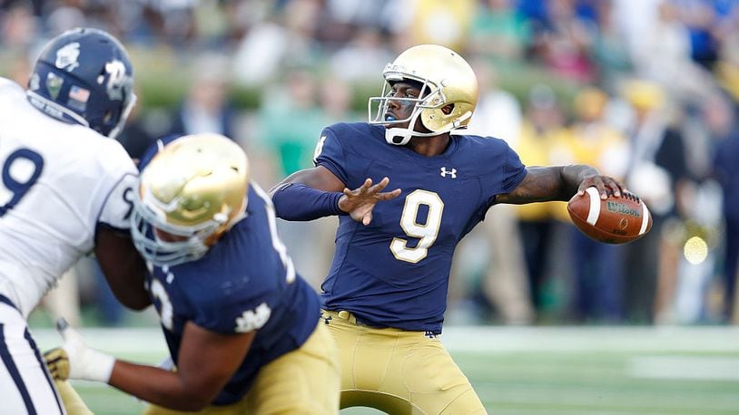 SOUTH BEND, IN - SEPTEMBER 10: Malik Zaire #9 of the Notre Dame Fighting Irish throws a pass in the second half against the Nevada Wolf Pack at Notre Dame Stadium on September 10, 2016 in South Bend, Indiana. (Photo by Joe Robbins/Getty Images)