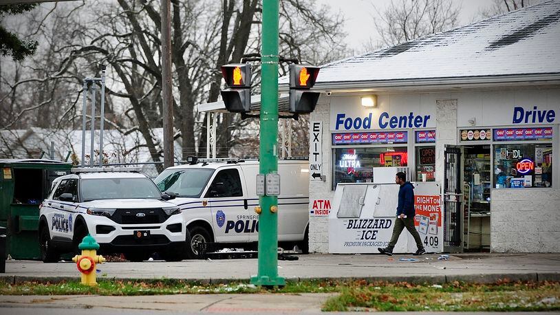 Officer involved, shooting Springfield at Sunoco station intersection of Selma Road and East St., Sunday morning November 13, 2022. MARSHALL GORBY \STAFF