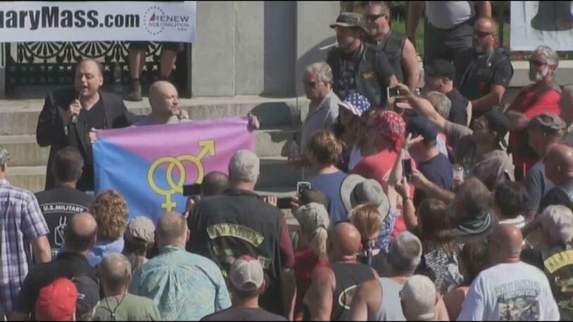 What's being called the straight pride parade is expected to draw a crowd -- whether in support or in protest of it -- as it makes its way from Copley Square to City Hall Plaza.