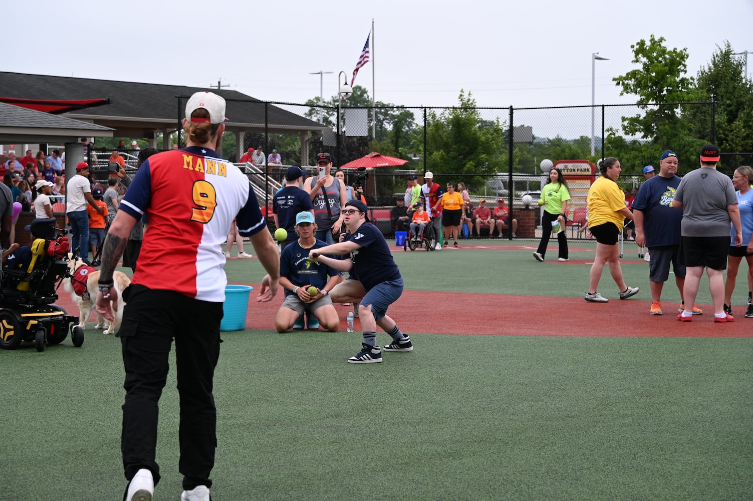 Savannah Bananas make a surprise visit to Nuxhall Miracle League in Fairfield