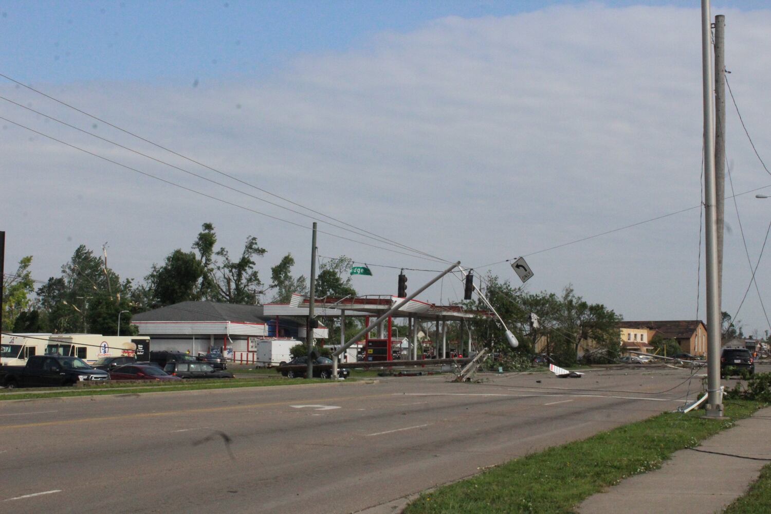 PHOTOS: Daylight reveals widespread damage from Monday storms