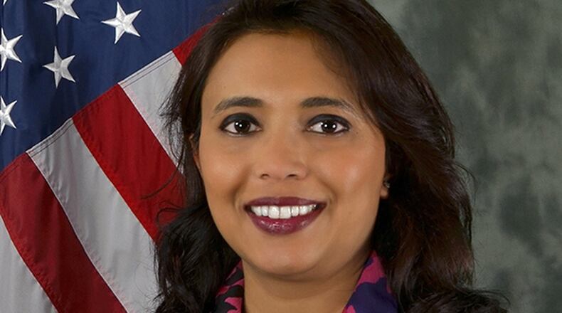 Dr. Dhriti Nepal received the Achievement Award in the Promising Professional category during the 2018 Society of Asian Scientists and Engineers awards banquet. (U.S. Air Force photo)