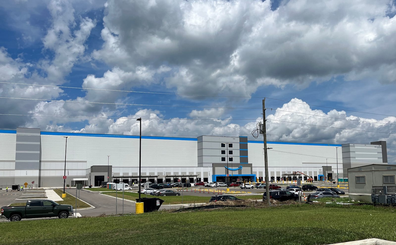 Amazon's massive new fulfillment facility is under construction at 1835 Union Airpark Blvd. CORNELIUS FROLIK / STAFF